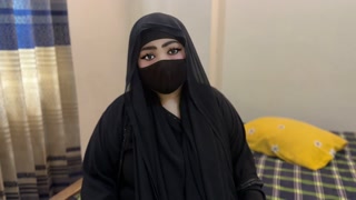 Boss's Arab Wife Come In My Room To Gets Rough Fuck From Me When Her Husband Fuck my Wife