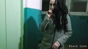 Married Brunette Sucked off Her Neighbor in the Stairwell - Black Lynn