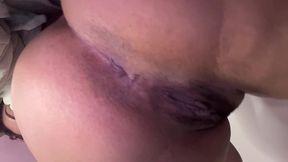 pamela sagaz gosta sempre de ficar peladinha e tambem sempre com tesao esperando um pauzudo pra gozar gostoso