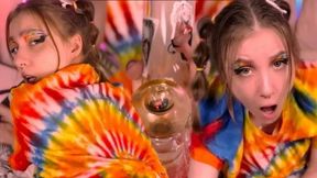 Rainbow Beauty Smokes Weed Then Sucks Dick 4K