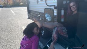 Came Across A Foot Worship - Whitney Morgan, Princess Sophia, And Autumn Bodell Outdoor Foot Slave Foot Play MOBILE