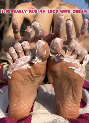 I Do a Massage With Cream on My Feet