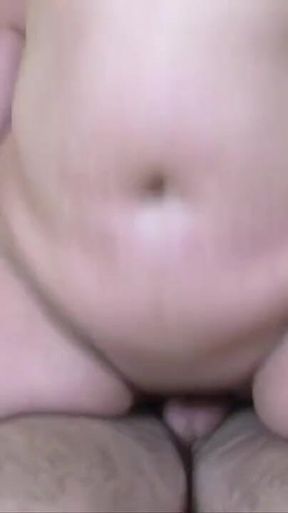 The milf loves the old cock in pussy in mouth