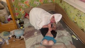 queen in white hood tease, suck and oil handjob the tranny till cum