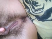 hairy pussy finished with a squirt and splattered the screen GinnaGg