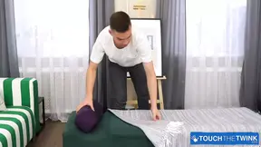 Horny Adam Holub Offers Kalvin Jaferson An Erotic Massage