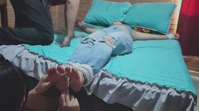 2vs1 Tickling between girls taking turns