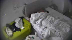 最新流出酒店偷拍 連續三天開房的顏值情侶國風睡衣和黑絲女僕輪流切換的美女叫床呻吟好聽2