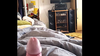 Gleich in der fr&uuml_h Handjob gegeben