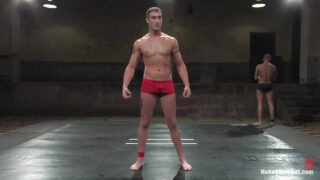 Pompino, sborrata, pompini, gangbang, cazzi – il giovane tatuato Spencer Reed si fa scopare il culo con un enorme cazzo