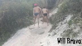 fizemos uma putaria gostosa na trilha abandonada