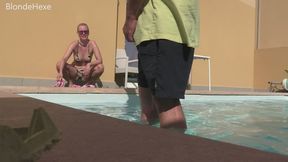 Poolboy beim wichsen erwischt