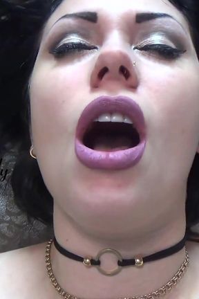 Lip smelling &amp; lip puckering while masturbating