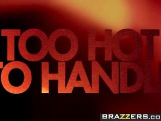 Brazzers - Mom Got Titties - Likewise Hawt To Handle scene starring