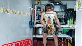 empeloto en la cocina de oscar rico en ropa caliente