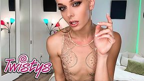 Finger-Fucking Freak Sidra Sage Squirts with Naughty Moves!