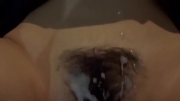 与小姨子出门开发，并且内射