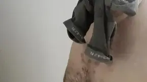 Asian hottie exposes her body in public