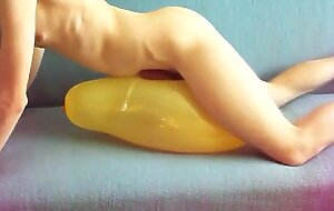 Twink Humps Yellow Balloon to Cum
