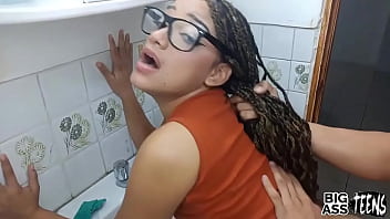 Spying on My Stepsister Cleaning the Bathroom and I take the opportunity to fuck her and she is surprised by my offer of sex