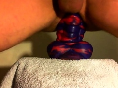 amateur Anal sex toy fun with flint the bad dragon !