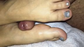 SMALL FEET ARCHES FOOTJOB - SD