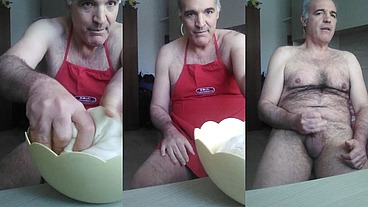 Torogrosso - update #13 - Preparo la pizza e mi sego il cazzo - May 26, 2024