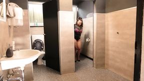 Steamy bathroom fuck with wild teenage girl Priscilla