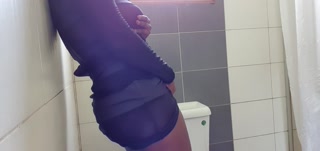 I love giving my pussy a treat 😋 (LESBIAN ORGASM)African mature