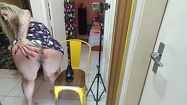 O cone... Será que consegui por ele todo no meu cú?