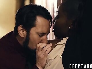 Forbidden interracial time with customer for cute Osa Lovely
