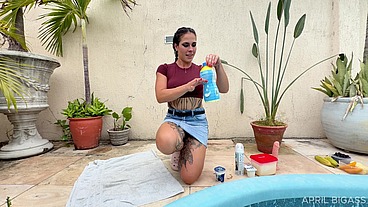 Messy Anal Food Play with April: Yogurt, Cream, Banana, Grapes & Pool Orgasm