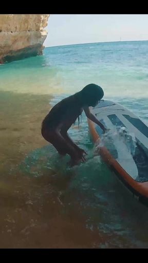 Ever Saw a Girl Fucking a Stand-up-paddle-board in the Ocean?