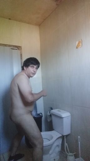 Crown Pissing Makes Camera Filming Her Ass Very Beautiful