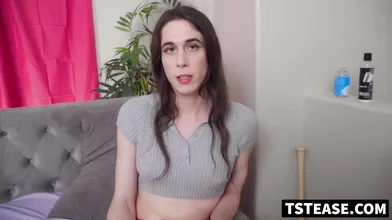 Tatted trans Luci Belle bounces on Sophie Ladders massive TS cock