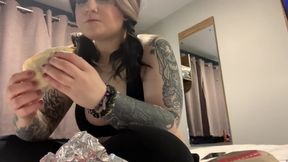 Goth Girl Mukbang with Tacos Full Video on Fansly