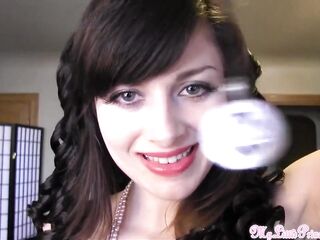 Princess has u below her spell