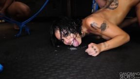 Devouring sloppy jizz, floor-humping freaks: Chris Cock&#x1F32D;'s nasty oral&#x1F61C; sex romp