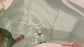 Carissa in the garden tub with gas mask—return to bathtub chronicles!