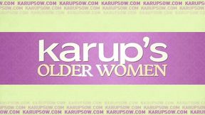 Milf Zoey Portland uses the hitachi on her pussy