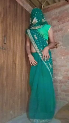 Fuck in saree hot bhabhi