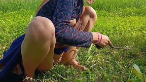 I Rubbed Grass in the Pussy of the Stepsister-in-law Who Was Cutting Grass