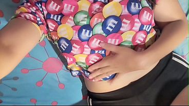 Influencer colombiana se masturba