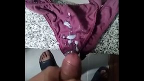 More cum on my wife'_s panties