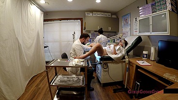 Hottie Donna Leigh Gets Hitachi Orgasm & Thorough Exam From Doctor Tampa As Part Her Mandatory New Student Physical - Part 3 of 9 - See full movies @ GirlsGoneGyno Reup