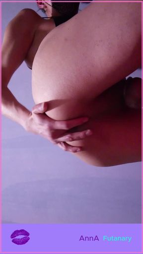 I love playing with my fingers.