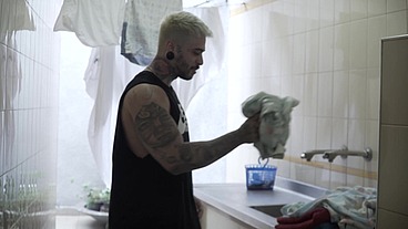 Trai meu marido com seu melhor amigo na lavanderia Alessandra Maia, Aquele Mario e Matheus Castro