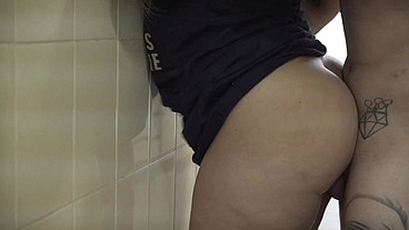 Trai meu marido com seu melhor amigo na lavanderia Alessandra Maia, Aquele Mario e Matheus Castro