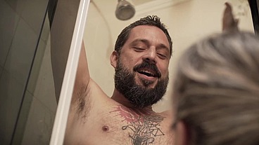 Trai meu marido com seu melhor amigo na lavanderia Alessandra Maia, Aquele Mario e Matheus Castro