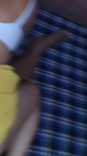 Aunty fucked the neighbor's uncle, she took care of my cock and got water out of her pussy.   Clip 1